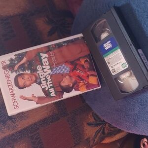 Jingle All The Way Holiday VHS